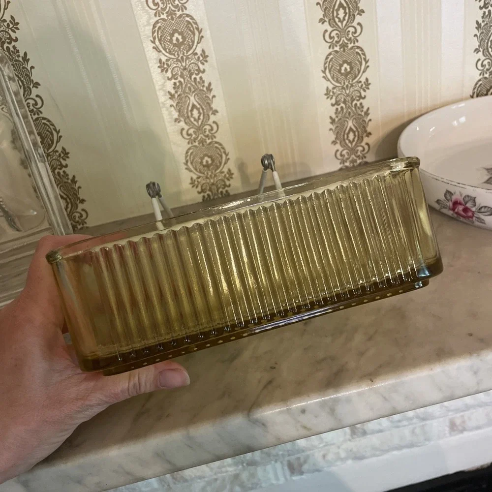 Federal/Atlas Glass Ribbed Amber Butter Dish | Clear Ribbed Lid Built-in Handle